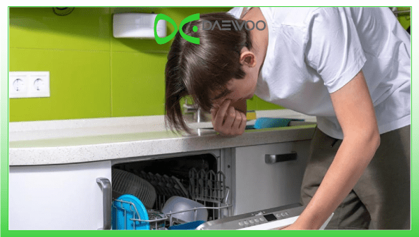 بوی بد ماشین ظرفشویی